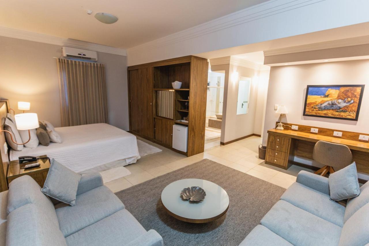Jr Hotel Marília Eksteriør billede