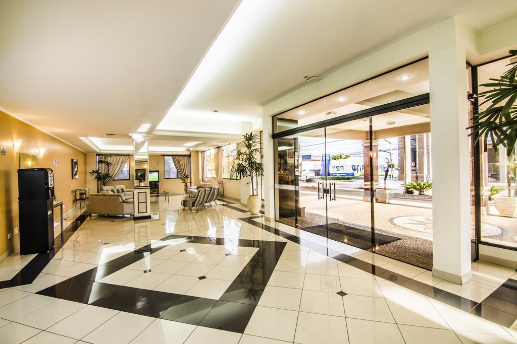 Jr Hotel Marília Eksteriør billede