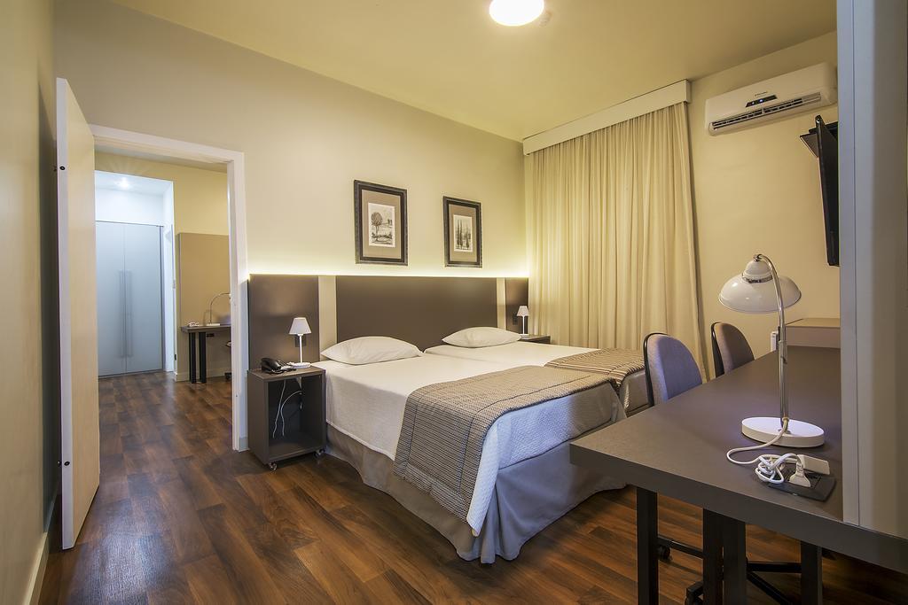 Jr Hotel Marília Eksteriør billede
