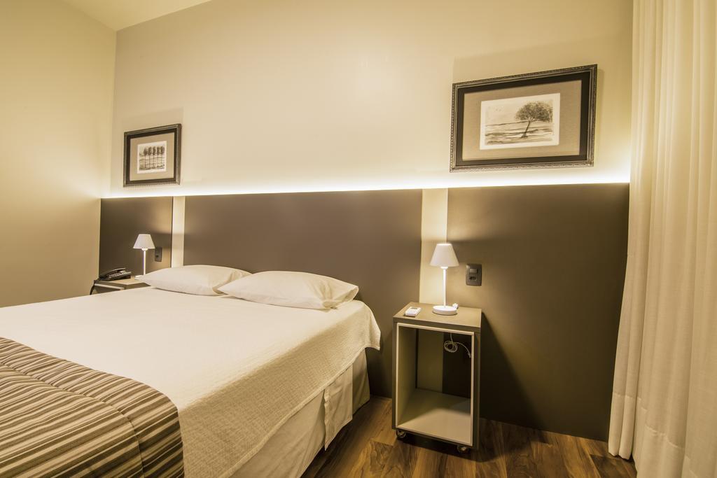 Jr Hotel Marília Eksteriør billede