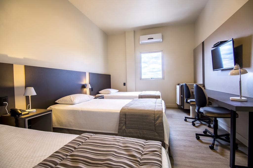 Jr Hotel Marília Eksteriør billede