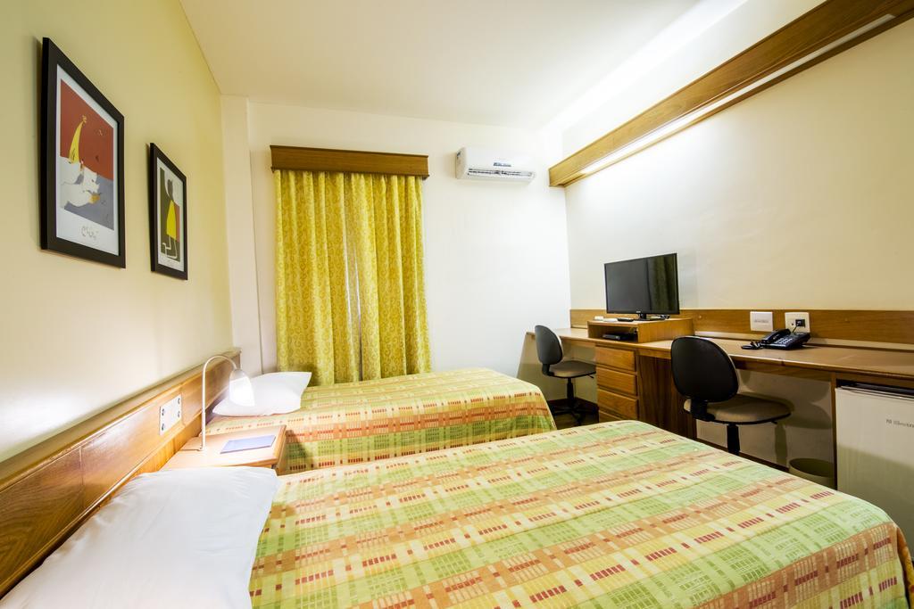 Jr Hotel Marília Værelse billede